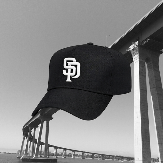 SP LOGO - CURVED BRIM HAT SS26
